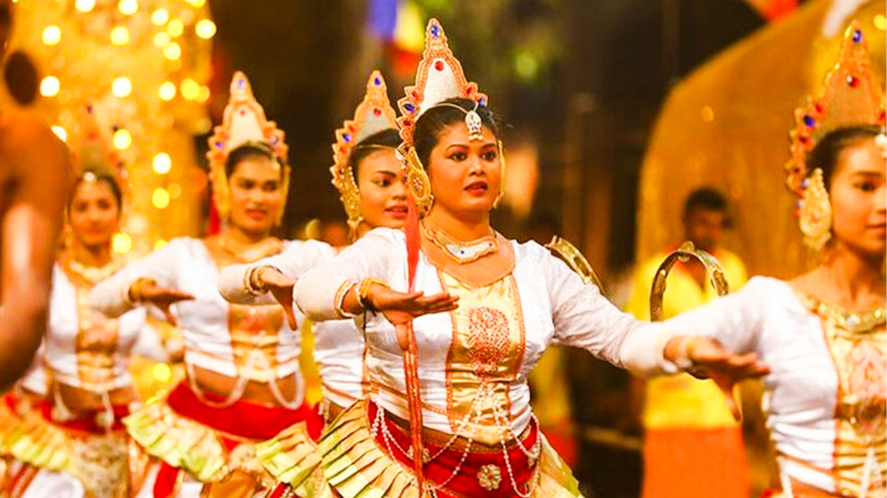 Kandy Esala Perahera - Dag 11 (Billetter og pladser)