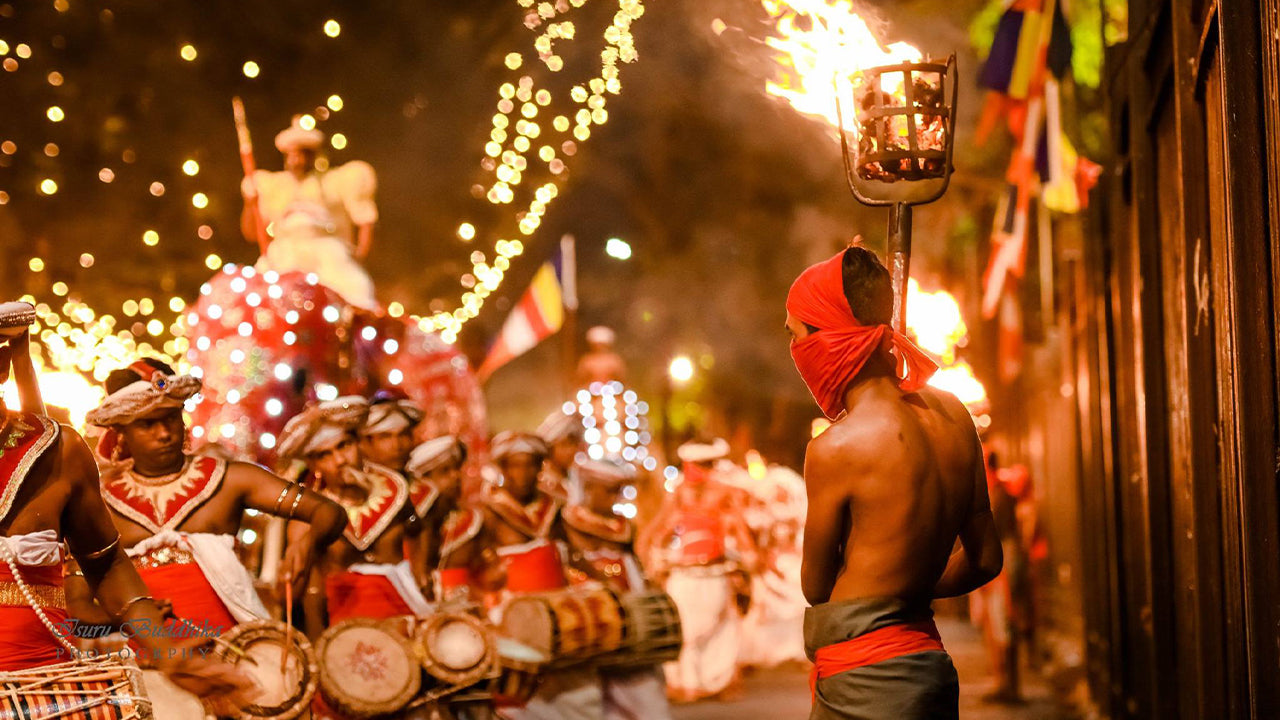 Kandy Esala Perahera - Dag 11 (Billetter og pladser)