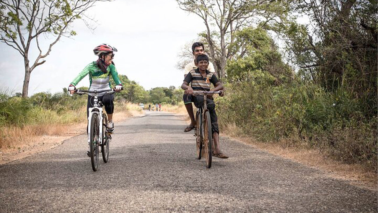 Cycling Tour to Hill Country (5 Days)