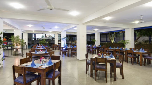 The Blue Wave Hotel, Arugam Bay