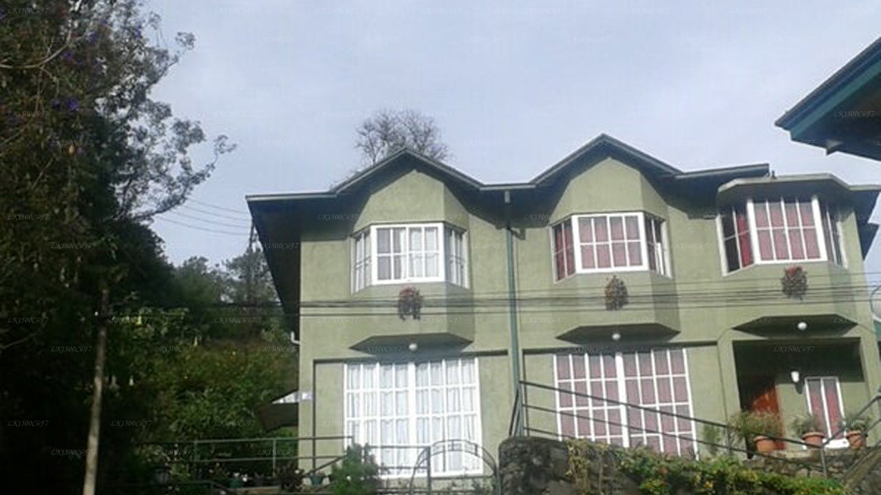 Sanasa Feriested, Nuwara Eliya