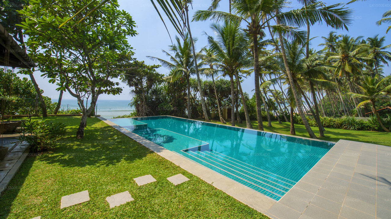 3 Sisters Beach House, Matara