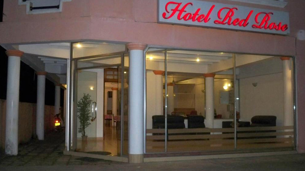 Hotel Red Rose