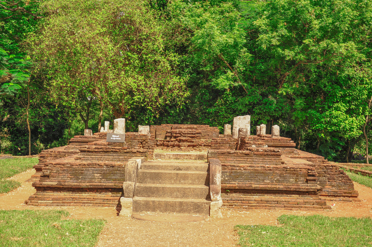 Panduwasnuwara and Yapahuwa from Kandy