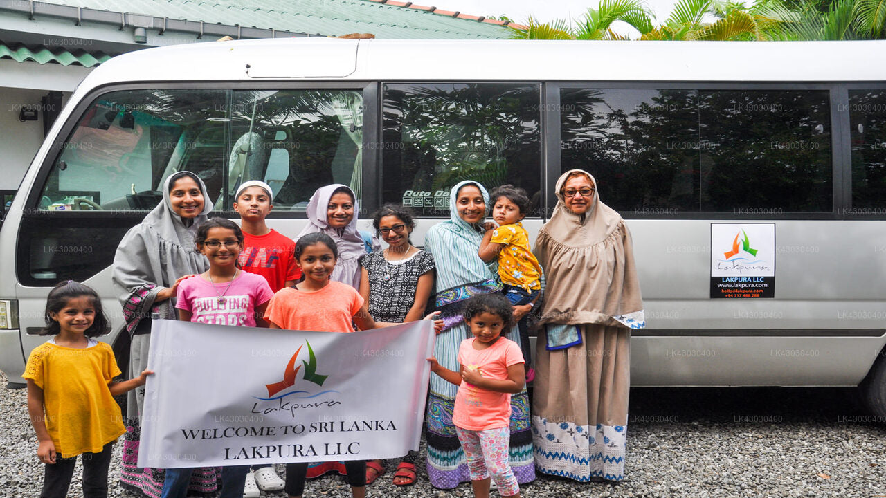 Transfer between Colombo (CMB) Airport and The Elephant Corridor, Sigiriya