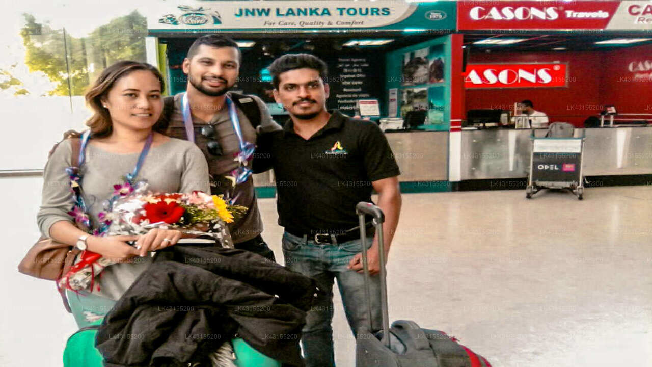 Transfer between Colombo Airport (CMB) and Lavinia Residencies, Colombo