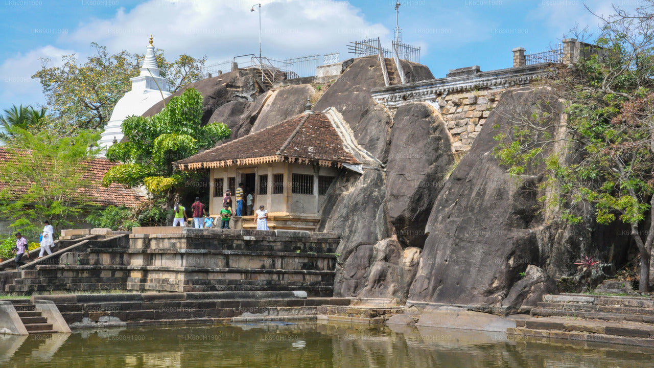 Hellig by Anuradhapura fra Colombo