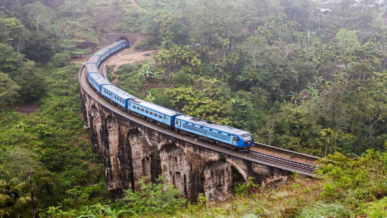 Colombo to Nanu Oya train ride on (Train No: 1005 "Podi Menike")