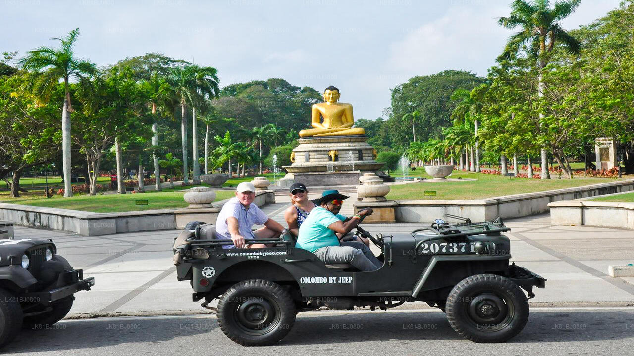 Colombo City Tour af War Jeep fra Colombo Havn