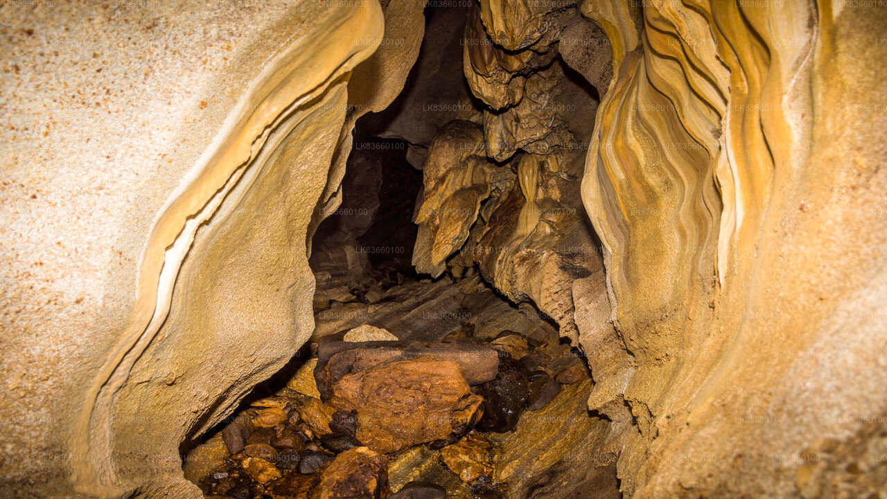 Udforsk Pannila Cave fra Mount Lavinia