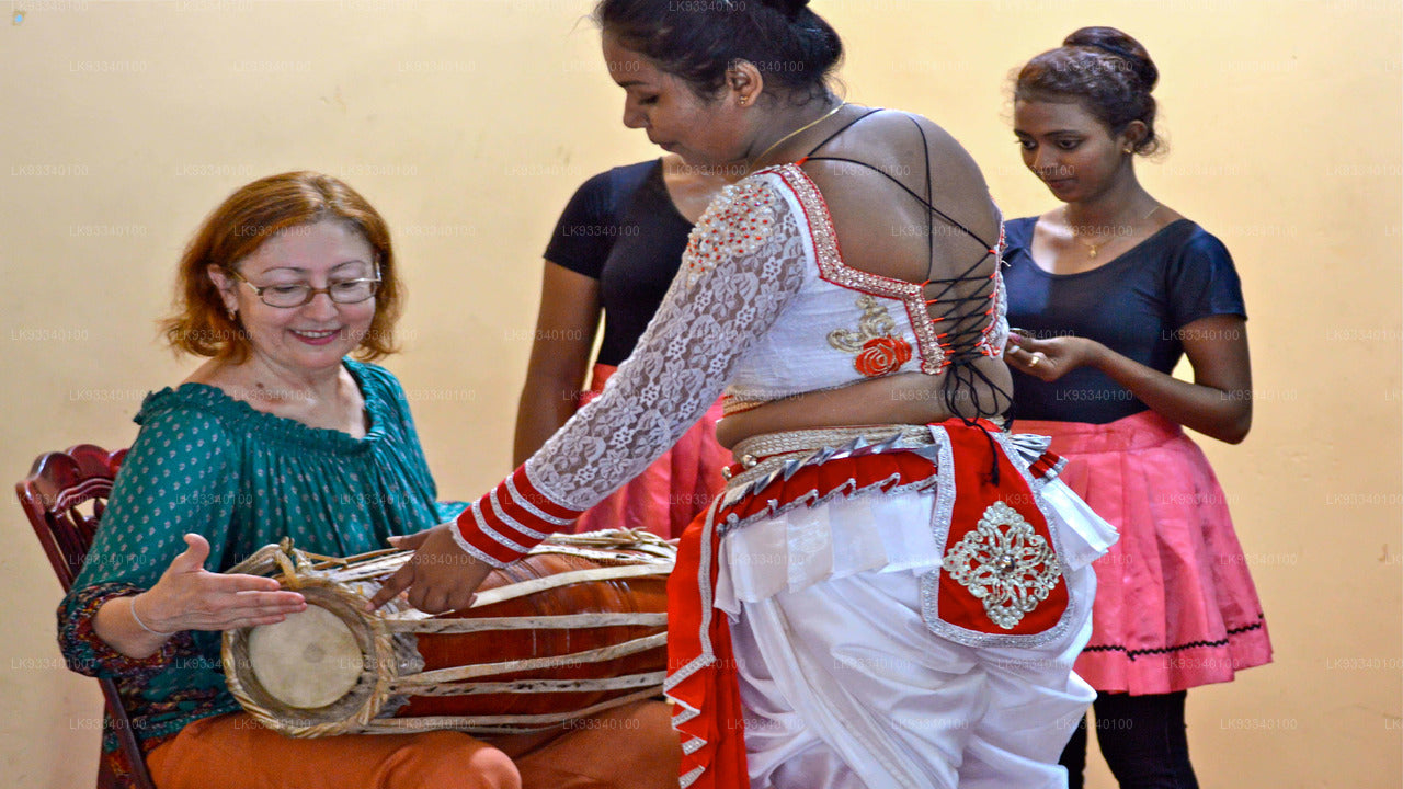 Traditionel danseoplevelse fra Panadura